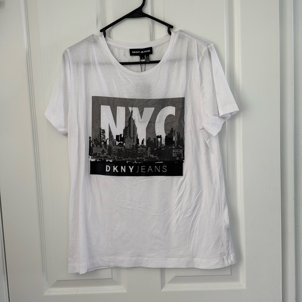 DKNY t-shirt